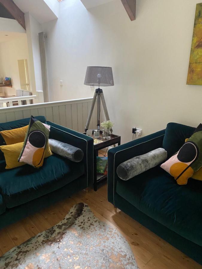 Luxury Peak District 2 Bedroom Boutique Cottage Two Dales ภายนอก รูปภาพ