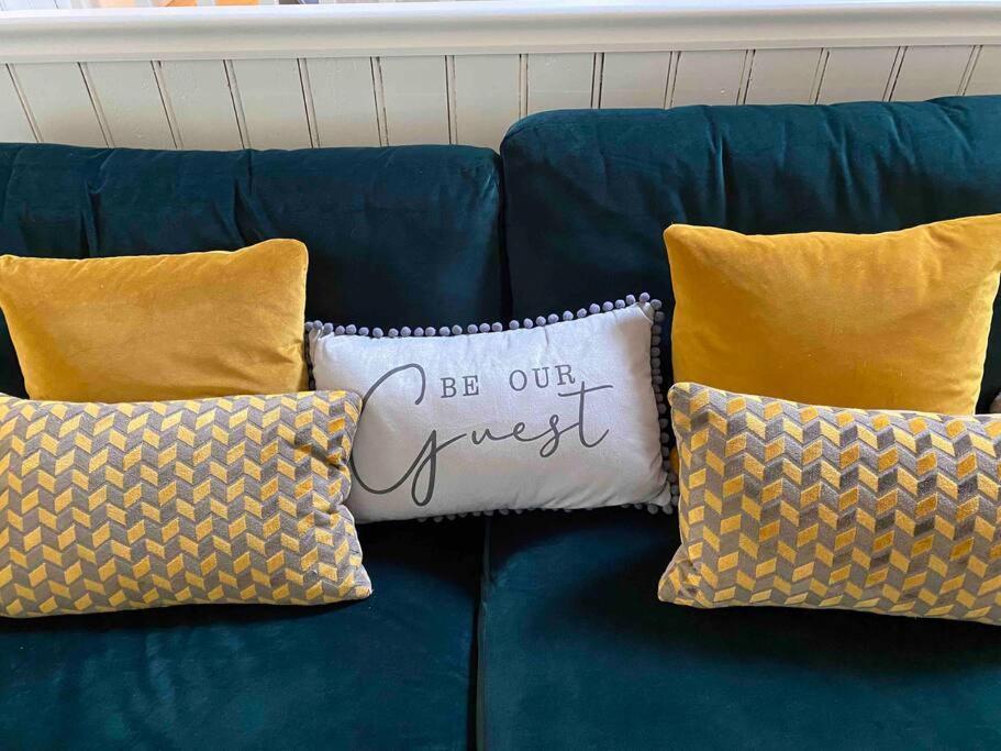 Luxury Peak District 2 Bedroom Boutique Cottage Two Dales ภายนอก รูปภาพ